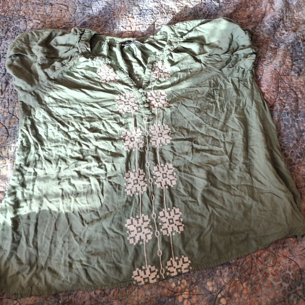 Plus Size Green Embroidered Women's Top